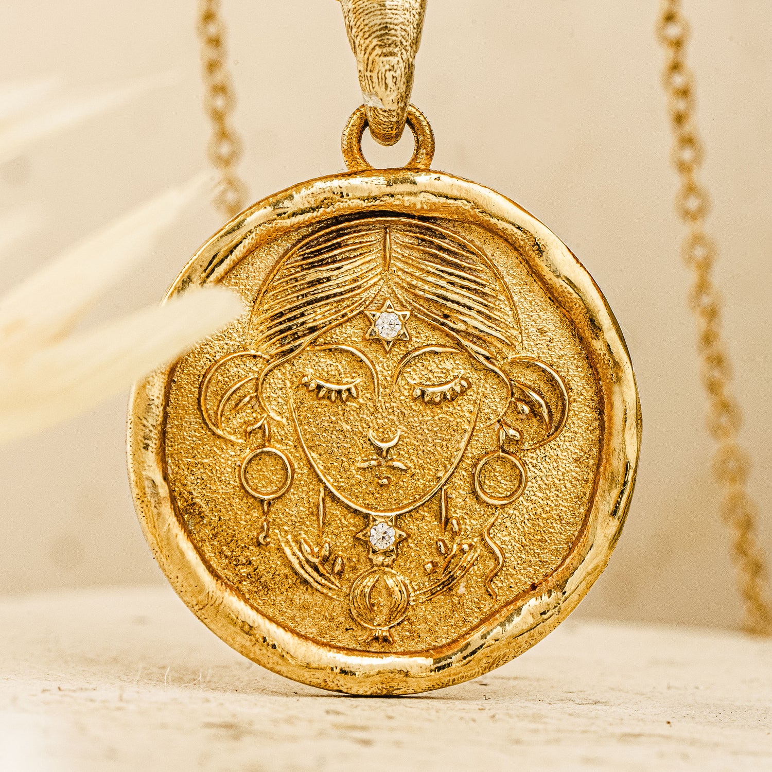 Rachel Pendant  – The Pillar of Devotion